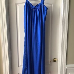 Lucie Ann night gown